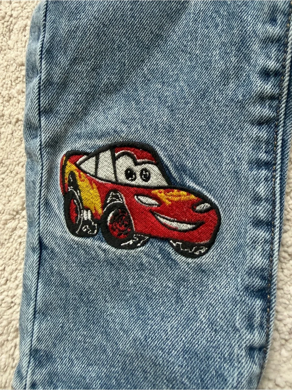 GAP Cars Jeans - Picture 3 of 4
